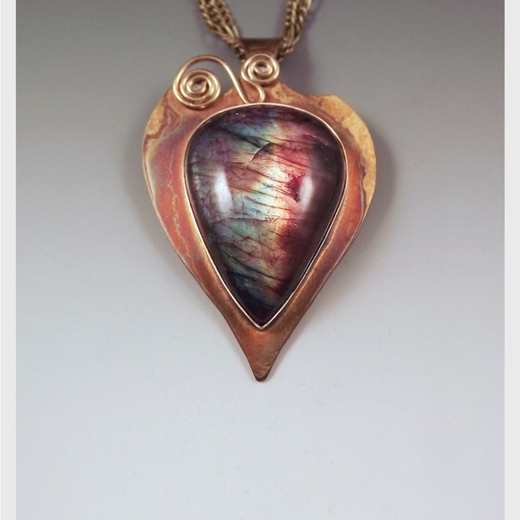 Patrician art artisan labradorite necklace with chain